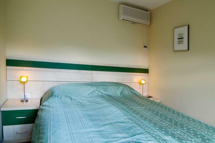Hisa Posebne Sorte Kodreti エクステリア 写真